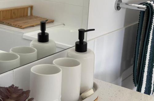 Dakabin House | Dakabin Comfort Cozy Townhouse Ideal for Families