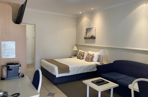 Dalby Hotel | Dalby Mid Town Motor Inn