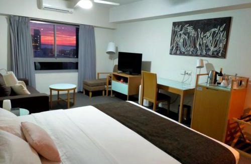Darwin City Centre Hotel | Darwin Harbour Views