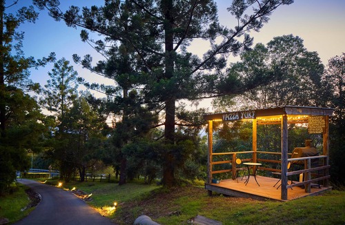 King Scrub Cottage | Dayboro Cottages