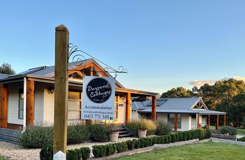 Merrijig Cottage | Daysend Cottages