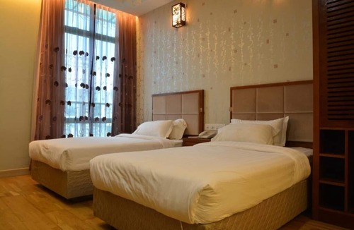 Taman Wah Keong Hotel | De Residence Hotel