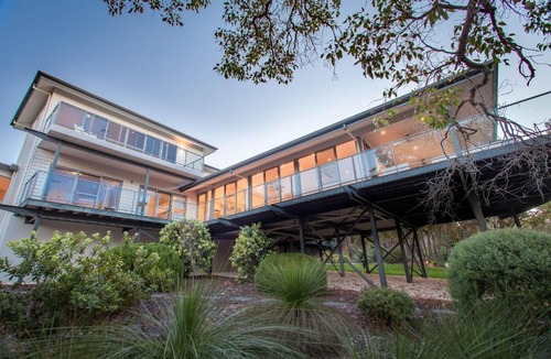 Eagle Bay House | Deck House I Private Properties
