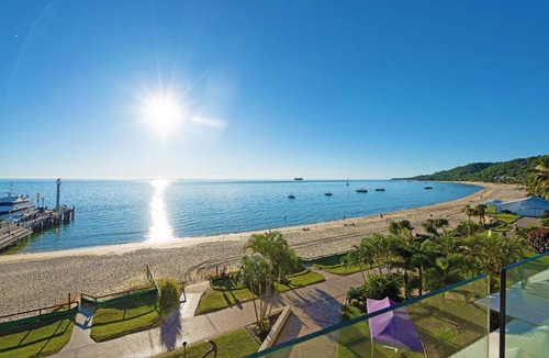 Brisbane Waterfront Apartment | Deep Blue 12 - Tangalooma - Moreton Island