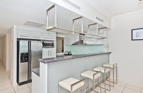 Moreton Island House | Deep Blue Apartment 20 Tangalooma
