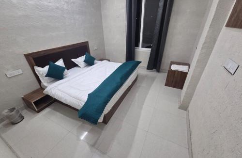 Narainkoti Hotel | Deep Heritage Hotel & Restaurant