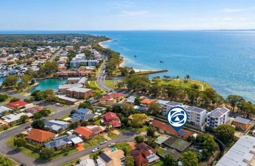 Bongaree House | Delightful Duplex on Rose
