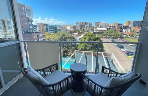Newcastle Apartment | Deluxe Two Bedroom Apartment