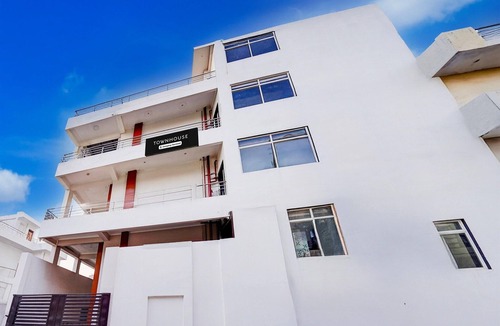 Mohangarh House | Deluxe with Twin BedHotel Sky Inn