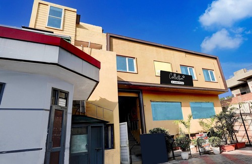 Amritsar House | DeluxeAmritsar District Court