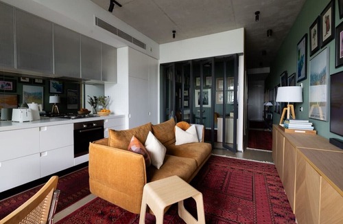 Prahran Apartment | Designer Prahran Apartment | 200m Chapel St