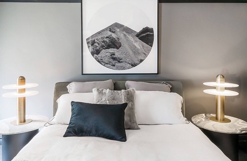 Botany House | DESIGNER RETREAT!