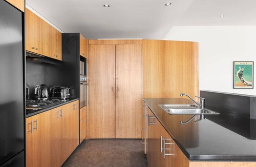 Collingwood Apartment | Designer Warehouse - Penthouse