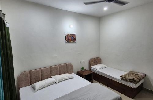 Guptkashi Hotel | Devadidev Retreat