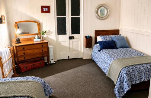 Stanthorpe House | Dillons Cottage