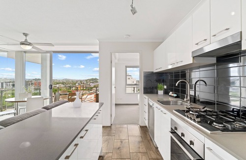 Bowen Hills Apartment | Direct Collective - Pavilion and Governor on Brookes