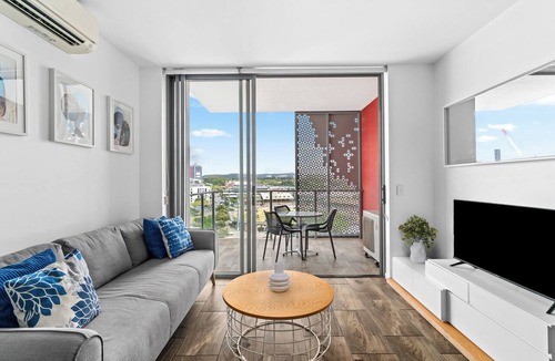 Bowen Hills Apartment | Direct Collective - Pavilion and Governor on Brookes