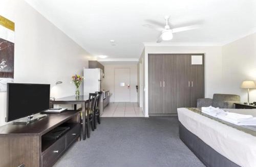 Blackwater Hotel | Discovery Parks - Blackwater Central Motel