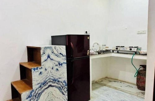 Allahabad Apartment | Divine Solace GF3