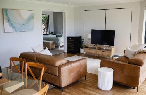 Yallingup Ski Chalet | Djilba Cottage at Windance