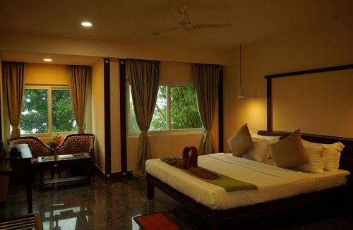 Yercaud Hotel | DNC Luxe Resorts & Spa