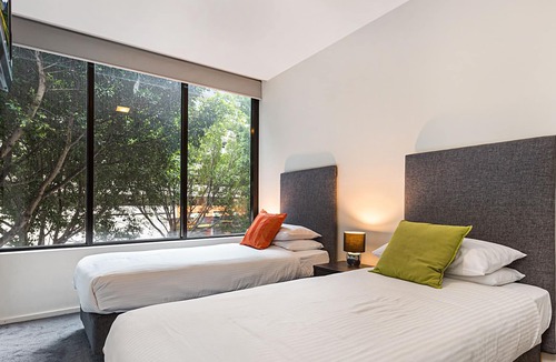 Docklands Apartment | Docklands 2-Bed Near CBD & Marvel Stadium
