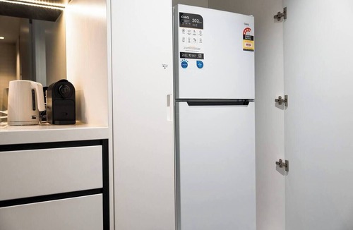 Docklands Apartment | Docklands premium apartment | City View Pool Gym