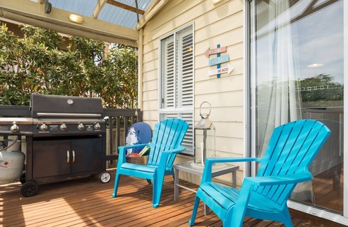 Coronet Bay House | Dog friendly Cutty Sark Cottage @ Coronet Bay