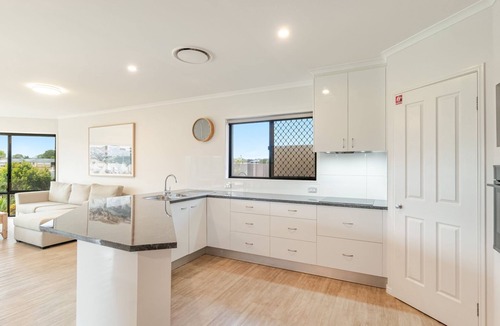 Yamba House | Dolphin Waters - Waterfront Delight with Private Pontoon - Holiday Yamba