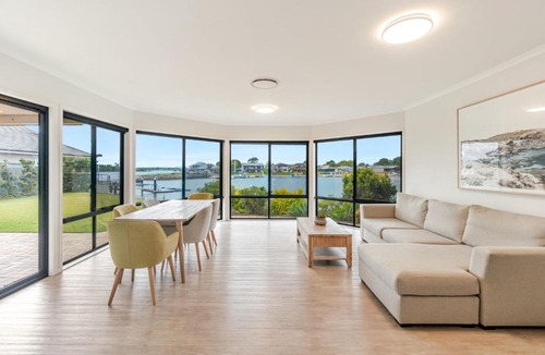 Yamba House | Dolphin Waters - Waterfront Delight with Private Pontoon - Holiday Yamba