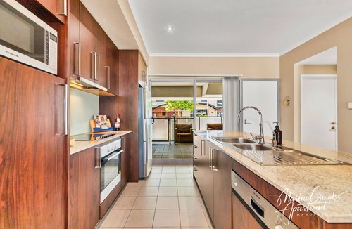 Mandurah Apartment | Dolphins At Your Balcony ⎈ Waterfront Home ~ Dolphin Quay