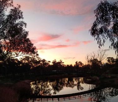 Donald Hotel | Donald Riverside Motel