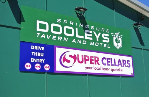 Springsure Hotel | Dooleys Springsure Tavern and Motel
