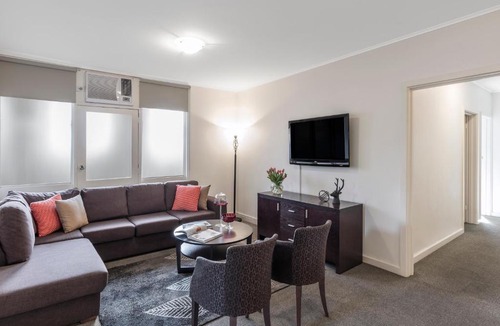 Croydon Hotel | Dorset Gardens Hotel