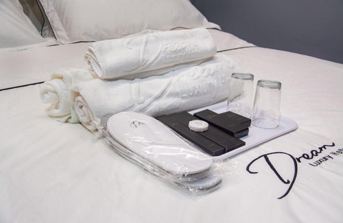 Muar Hotel | DREAM LUXURY HOTEL Self Check-in