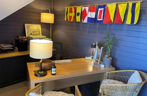 Dover Villa | Driftwood