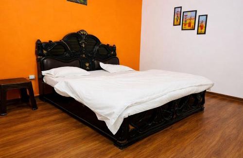 Gomti Nagar House | Drip Inn home stay
