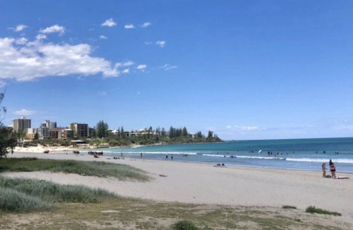 Kings Beach Apartment | Dulkara 3 Walk To Patrolled Kings Beach and Cafes