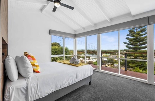 Ocean Grove House | Dune Views, Gas Fire and Pet friendly.