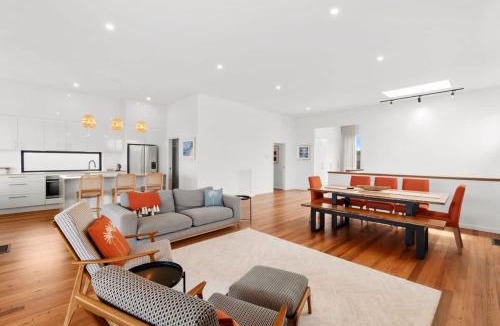 Tomakin House | Dunes at Tomakin managed by Batemans Bay Accom