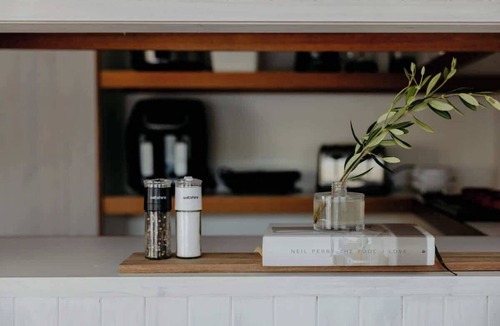 Eagle Bay House | Eagle Bay Eyrie—Serene Bushland Retreat by the Sea