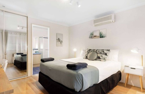 Busselton Bed & Breakfast | Eagle Bay Room - 2 @ Observatory Guesthouse