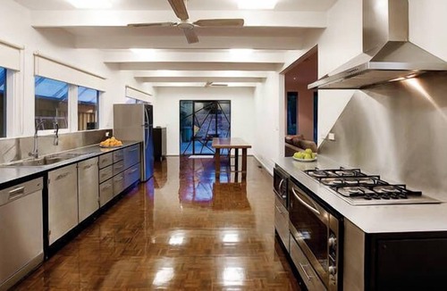 Dromana House | EAGLES VIEW DROMANA, COASTAL RETREAT, BAY VIEWS