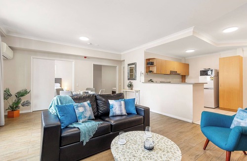 East Perth Apartment | East Perth Escape | WiFi Parking