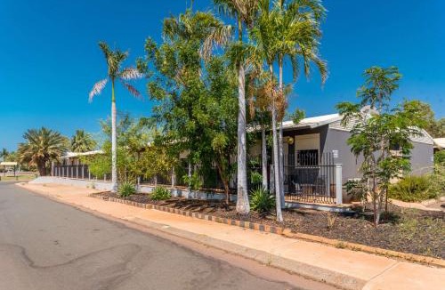 Millars Well Cabin | Econo Lodge Karratha