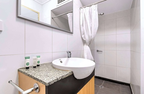 Millars Well Hotel | Econo Lodge Karratha