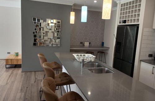Jindalee House | Eden beach retreat