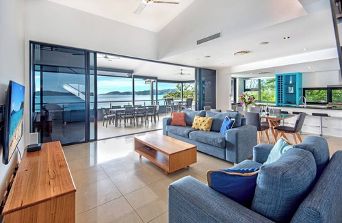 Hamilton Island Apartment | Edge Apartment 17, Edge Apartment 17 on Hamilton Island