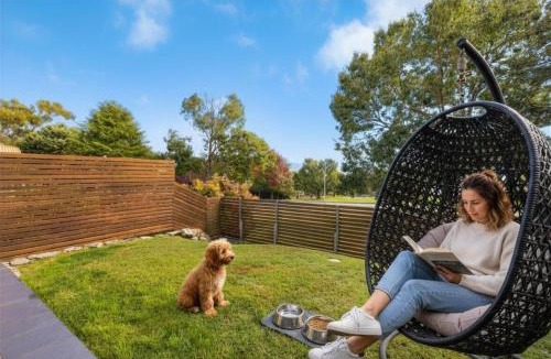 Jindabyne Apartment | Edge One - Dog Friendly Jindabyne Holiday Apartment