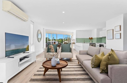 Noosa Heads Apartment | Edgewater Collection by Stay Noosa